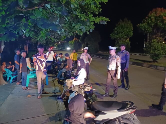 
					Polres Kuansing Gelar KRYD Untuk Ciptakan Situasi Kamtibmas Yang Kondusif Di Teluk Kuantan