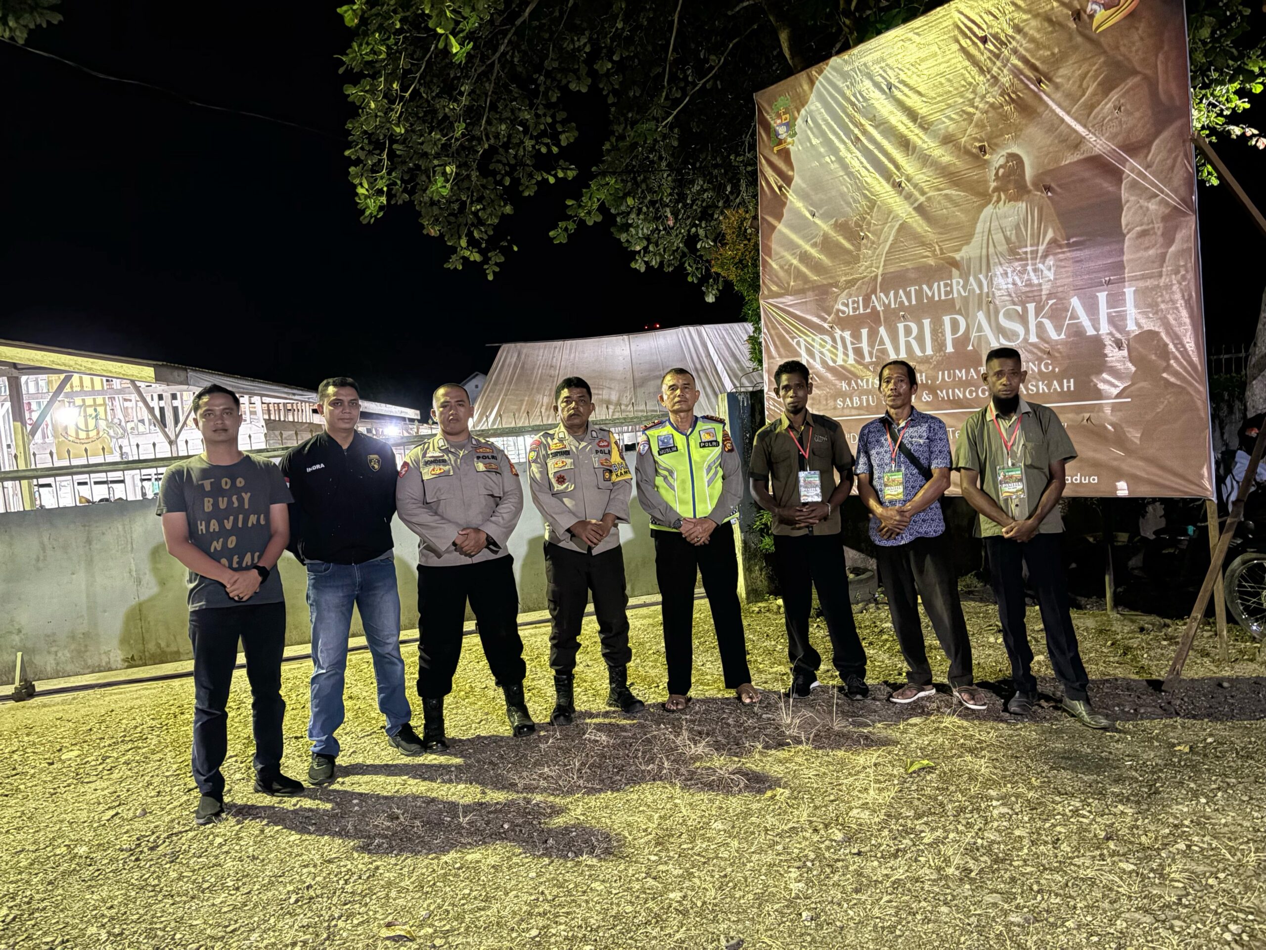 Polsek Kuantan Tengah Amankan Pelaksanaan Ibadah Jumat Agung dan Paskah 2025 Di Gereja St. Antonius Padua Teluk Kuantan