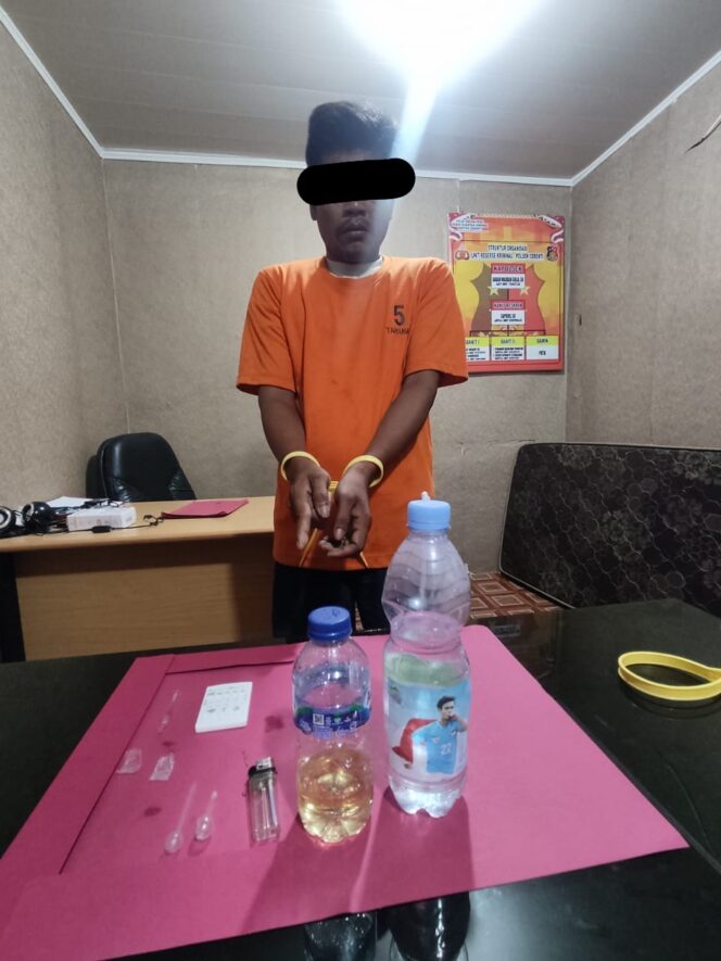 
					Polsek Cerenti Berhasil Ungkap Kasus Penyalahgunaan Narkotika Jenis Shabu di Desa Pesikaian