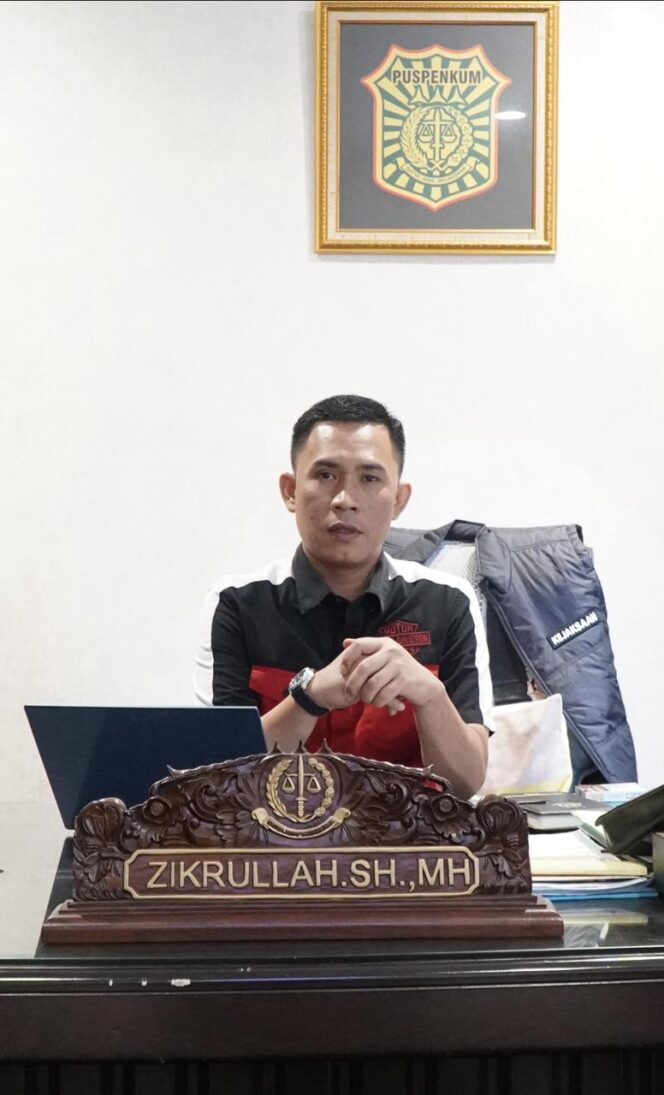 
					Kejaksaan Tinggi Riau resmi meningkatkan status kasus dugaan korupsi terkait penguasaan tanpa hak atas aset daerah berupa Pabrik Mini