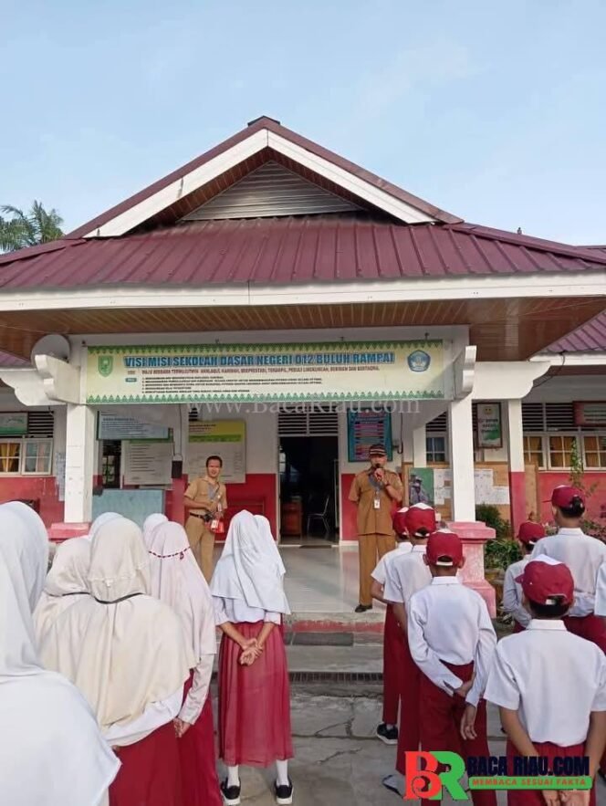 
					Tragedi Bullying di SDN 012 Buluh Rampai Inhu, Siswa Kelas 2 Tewas Diduga Akibat Dikeroyok