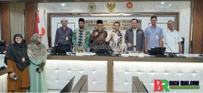 
					DPR -RI Sambut Hangat Pendalaman Daerah Istimewa Riau Oleh LAMR