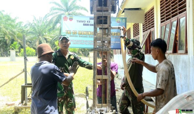 
					Atasi Krisis Air Bersih, Satgas TMMD 124 Bikin Sumur Bor di SDN 49 Mandau
