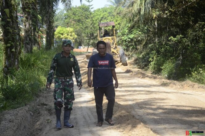 
					Jalan Desa Harapan Baru – Bathin Betuah Ditingkatkan sempena TMMD 124