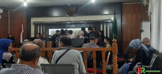 
					Sidang Lanjutan Dugaan Korupsi Eks PJ Walikota Pekanbaru, Saksi Sebut Risnandar dan Indra Pomi Tidak Pernah Perintahkan Pemotongan Angggaran