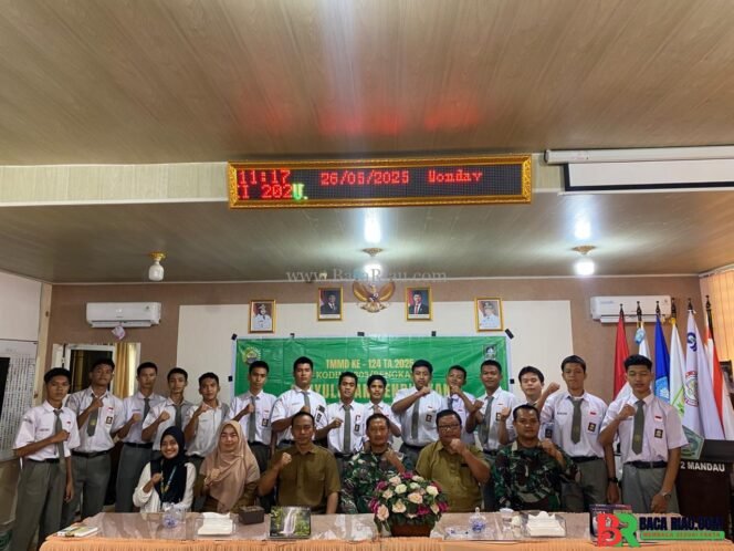 
					Satgas TMMD Tajak Penyuluhan Bahaya Narkoba di SMA Negeri 2 Mandau  