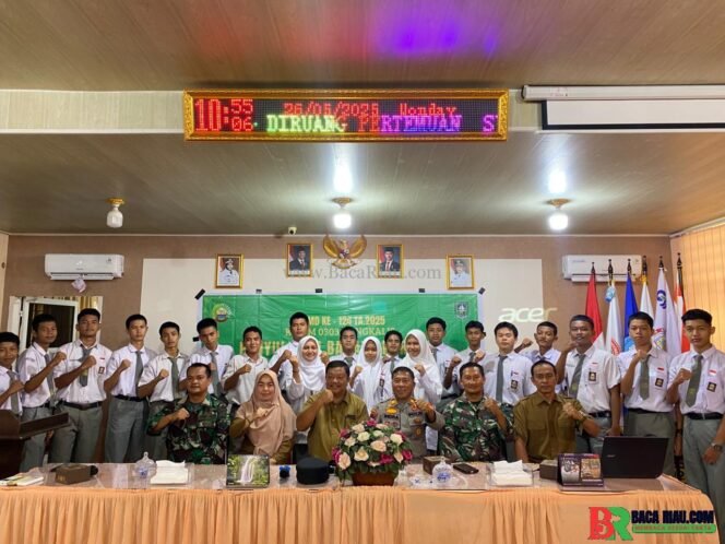 
					Satgas TMMD Tajak Penyuluhan Bertema Pendidikan di SMA Negeri 2 Mandau