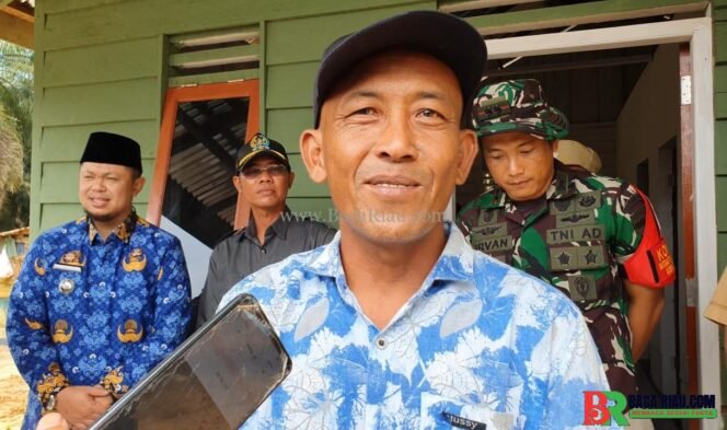 
					Rumahnya Dibedah Satgas TMMD, Heru: Terima Kasih TNI  
