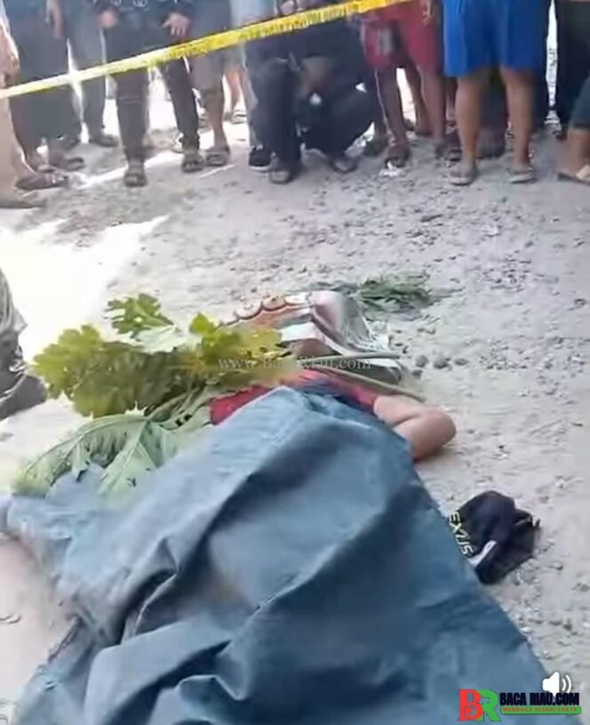 
					Tragis,Korban Meninggal di Balok ODGJ dijalan Siak II Simpang Sigunggung