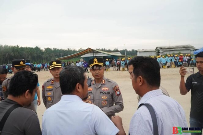
					Polres Rokan Hulu Mediasi Konflik Antar Serikat Pekerja di PT. SKA
