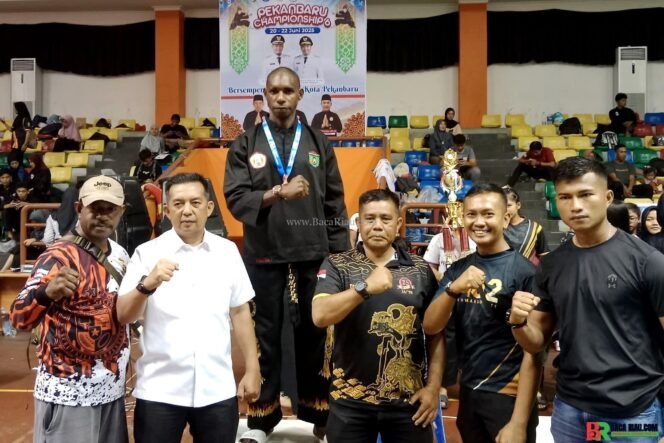 
					Atlet Pencak Silat Yonko 462 Kopasgat Raih Medali Emas Pada Kejuaraan Pencak Silat “ Pekanbaru Championship 6 ”   