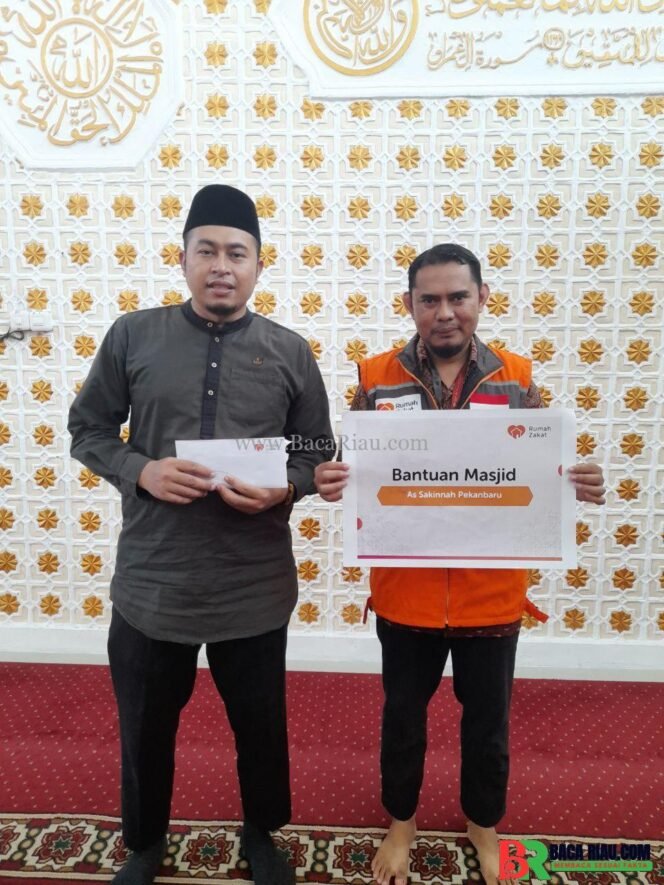 
					Rumah Zakat Salurkan Bantuan Untuk Mesjid 
