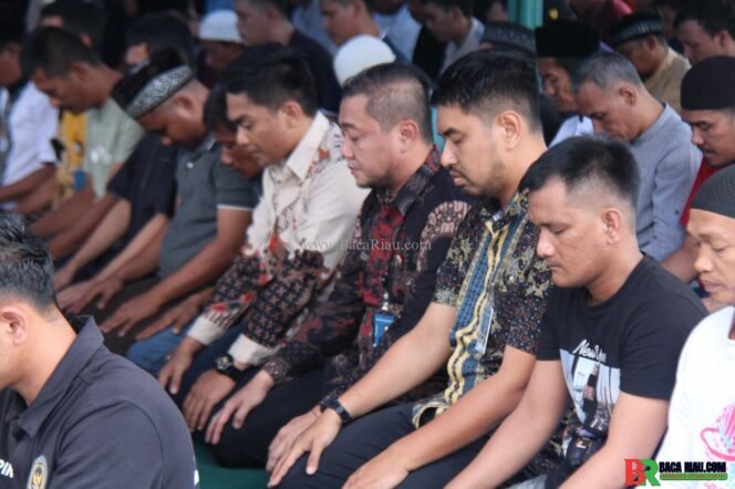 
					Wujud Komitmen Pembinaan Kerohanian Bagi Warga Binaan, Lapas Pekanbaru Gelar Sholat Jumat Berjamaah