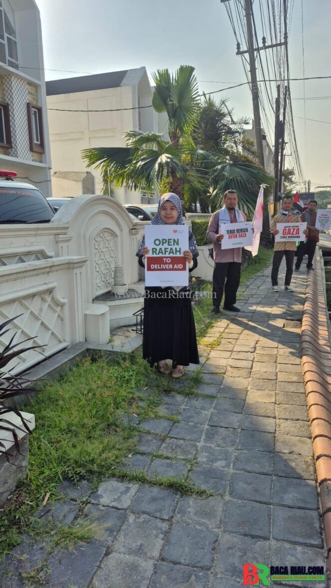 
					Rumah Zakat Riau Gelar Aksi #LoveForPalestine Dukung Kemanusiaan untuk Gaza