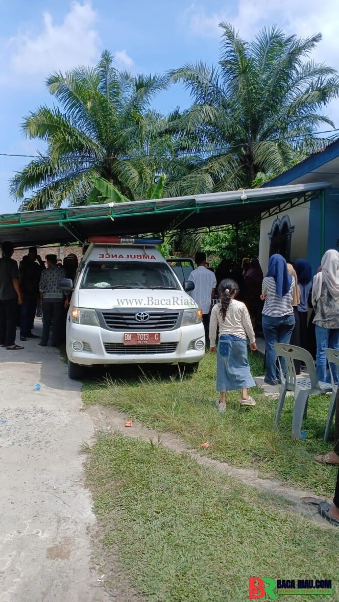 
					Disnakertrans Riau Bentuk Tim , Surat Perintah Tugas Sudah di Terbitkan 