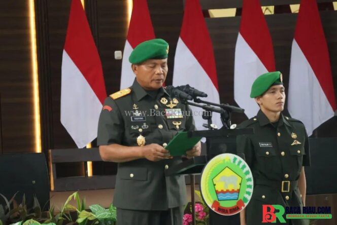 
					Penuh makna dan Kehormatan,Danrem 031/WB Gelar Sertijab dan Tradisi Korps Dandim 0313/KPR dan Dandim 0322/siak