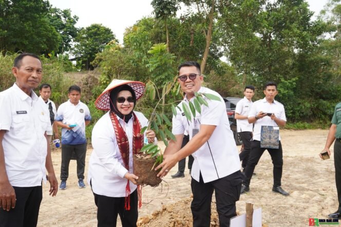 
					Hijaukan Hati, Suburkan Harapan: Kolaborasi Ketahanan Pangan dan Rehabilitasi di Rutan Pekanbaru