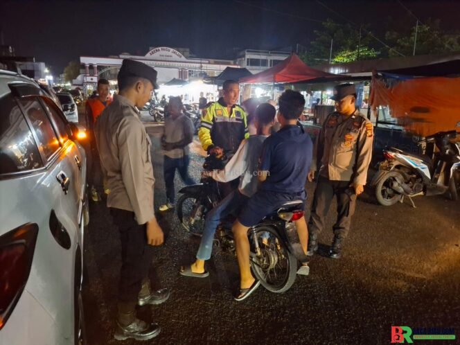 
					Polres Kuantan Singingi melaksanakan Kegiatan Rutin yang Ditingkatkan (KRYD), Wujudkan Rasa Aman Bagi Masyarakat