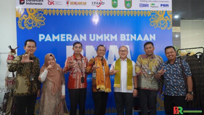 
					PNM Cabang Pekanbaru Gelar Pelatihan Akbar, Walikota Dumai Apresiasi Dukungan Ekonomi Warga