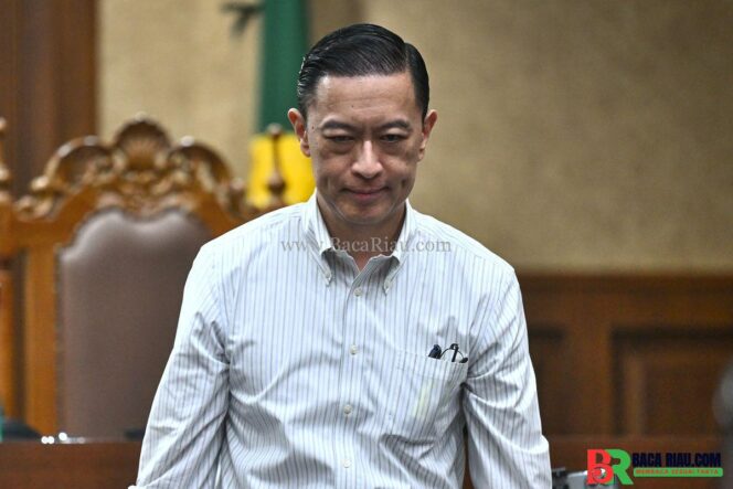 
					DPR Setujui Permohonan Abolisi untuk Tom Lembong, Proses Hukum Dihentikan