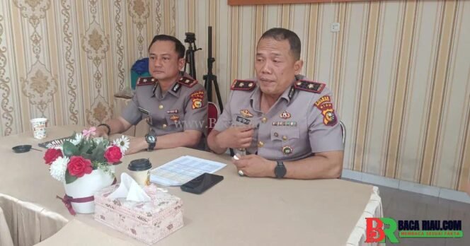 
					Silaturahmi Personel Polsek Pekanbaru Kota Sambut Kapolsek Baru dan Lepas Kapolsek Lama