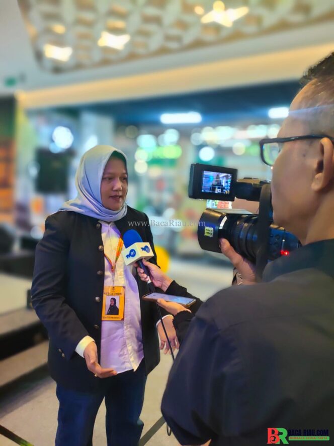 
					Event Organizer Ilmu Padi Taja Acara Wisata kuliner dan Seni Budaya UMKM Riau Creative 