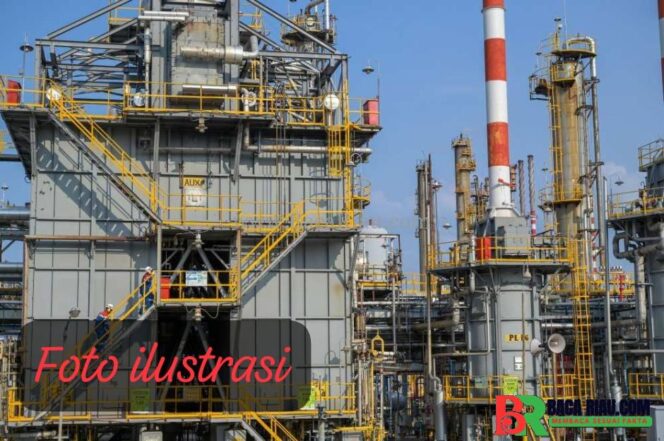 
					Ada apa dengan sistem standar keselamatan kerja PT. KPI RU II Dumai?Dua kecelakaan kerja terjadi dalam waktu yang singkat dan memakan korban