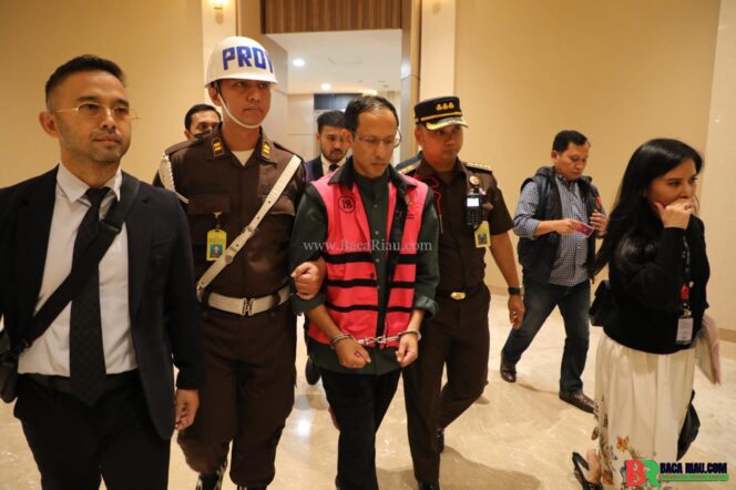 
					Mantan Mendikbud dan Ristek 2019 -2024, Ditetapkan sebagai Tersangka Korupsi Proyek Chromebook Rp1,9 Triliun 