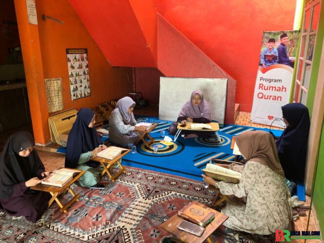 
					Rumah Quran Arrahmah Gelar Kelas Tahsin untuk Ibu-Ibu dan Lansia