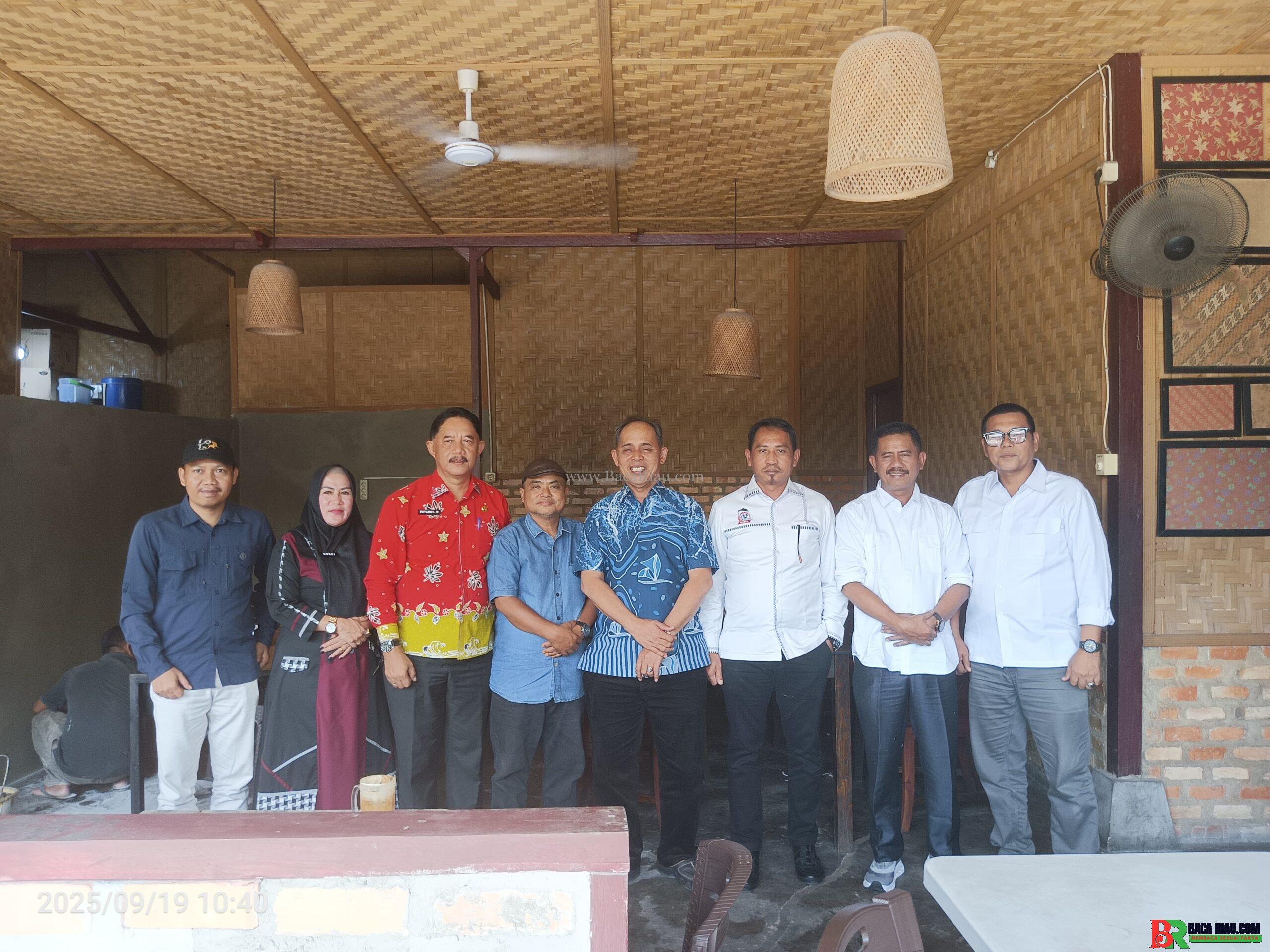 DPW Tani Merdeka Indonesia Provinsi Riau Audiensi dengan Bupati Inhil, Peremajaan Perkebunan Kelapa Jadi Fokus Utama