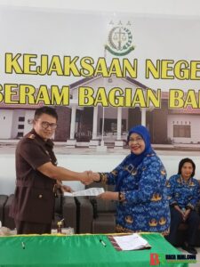 Dukung Tata Kelola Pendidikan, Kajari SBB Tandatangani MoU Pendampingan Hukum dengan Dinas Pendidikan Kab. SBB