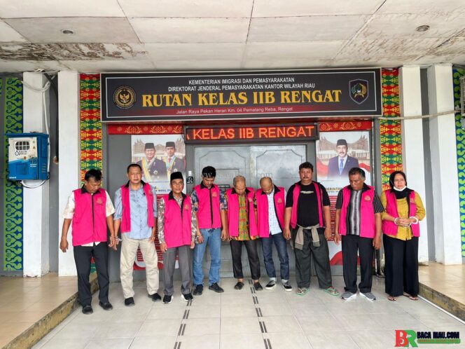 
					Kejakasaan Negeri Inhu,Tetapkan 9 Orang Tersangka Dugaan korupsi Pengelolaan Keuangan Daerah Bank Perkreditan Rakyat (BPR) Indra Arta 