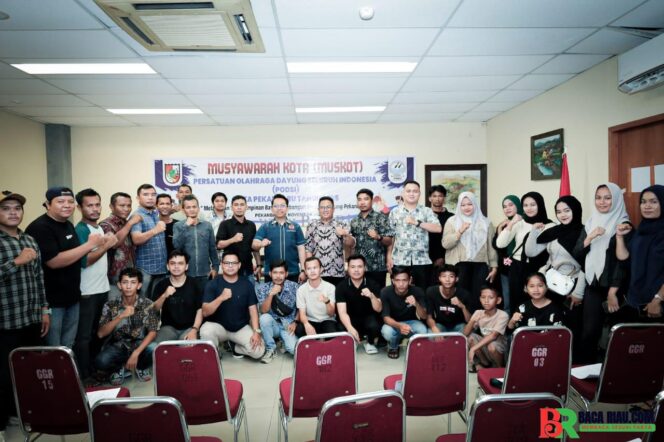 
					Agus Riano Putra, S.Pd Terpilih Secara Aklamasi sebagai Ketua PODSI Kota Pekanbaru, 11 Klub Sah Sepakat Dalam Forum Muskot 2025