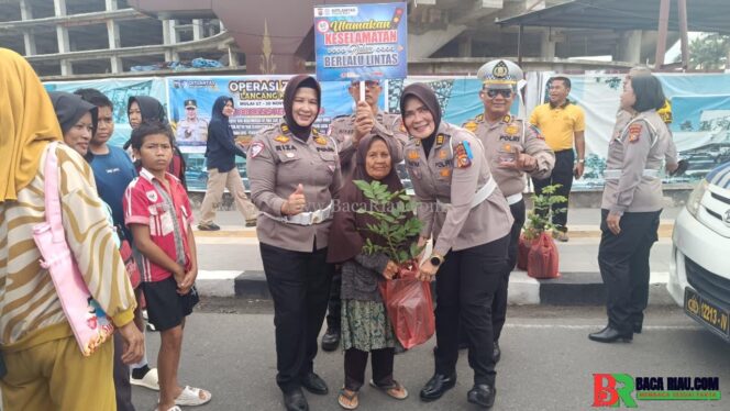 
					Polantas Menyapa di CFD: Dirlantas Polda Riau Ajak Warga Wujudkan Riau Tertib dan Hijau