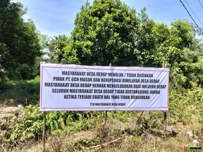 
					Desa Dedap Kec.Tasik Putri Puyu,Kab.Meranti Memasang Baleho Larangan PT. GCN Untuk Beroperasi Di wilayah Desa Dedap