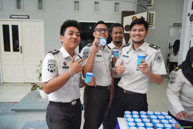 
					Rutan Kelas I Pekanbaru Gelar Tes Urine, Tegaskan Komitmen Perang Melawan Narkoba