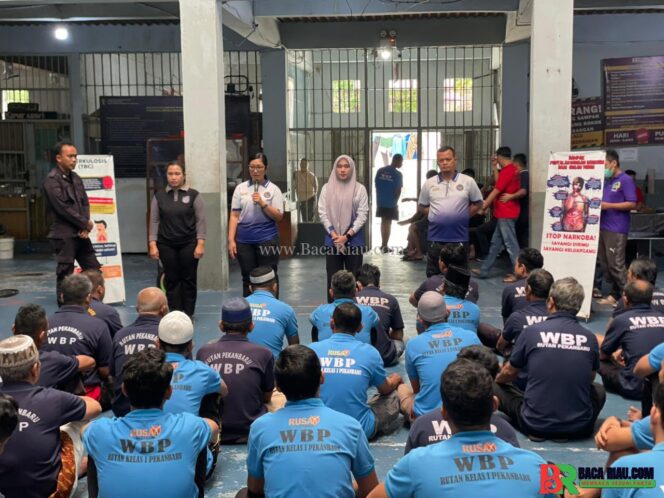 
					Tingkatkan Kesadaran, Penyuluhan Kesehatan TB–HIV Digelar di Blok Hunian Rutan Kelas I Pekanbaru