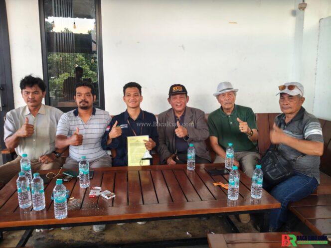 
					Konfrensi Pers,Pengurus PETIR dan Kuasa Hukum JS Beberkan Fakta Persidangan