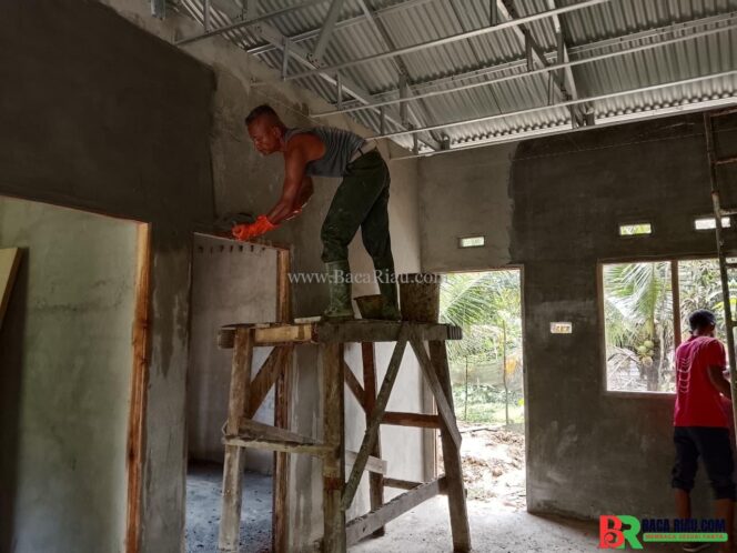 
					Harapan Kian Terbentuk, Rumah Ibu Sarianis Mulai Nyaman Dihuni Berkat TMMD ke-127