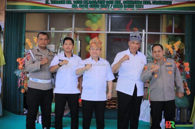 
					Ketua GERMAS PPA Riau Teuku Reyza Minta Oknum Guru Terduga Lecehkan Siswi di SMA 18 Pekanbaru Dipecat