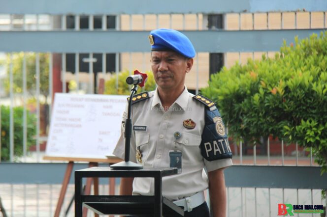 
					Pimpin Apel Pagi, Kasubbag TU Tekankan Komunikasi, Keamanan, dan Kesiapan Petugas di Lapas Pekanbaru Selama Ramadhan