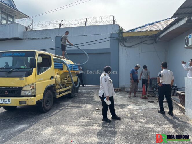 
					Ditjenpas Riau Klarifikasi Dugaan Limbah Septictank di Lapas Kelas IIA Pekanbaru, Siap Lakukan Perbaikan