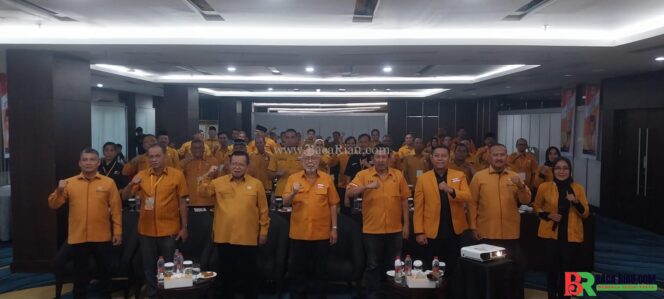 
					Arsadianto Rachman Terpilih Aklamasi, Nahkoda Baru Hanura Riau Siap Konsolidasikan Kekuatan Partai