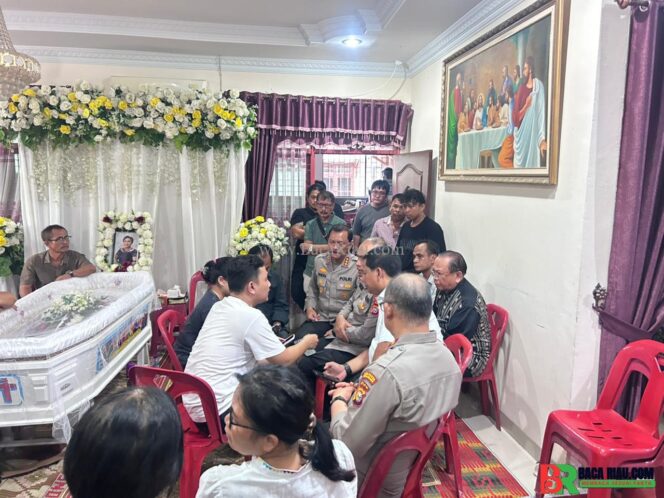 
					Olah TKP Lanjutan, Empat Saksi Diperiksa, Polisi Buru Pelaku Perampokan Maut di Rumbai