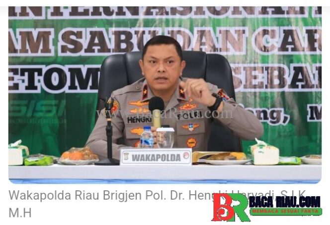 
					Wakapolda Riau Pimpin Konferensi Pers Pengungkapan 27 Kg Sabu Jaringan Internasional di Polres Meranti