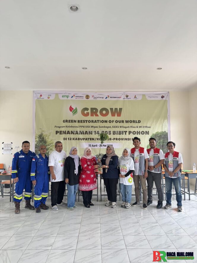 
					Institusi Pendidikan di Kampar Ambil Peran dalam Gerakan GROW 2026 Tanam 14.505 Pohon se-Riau