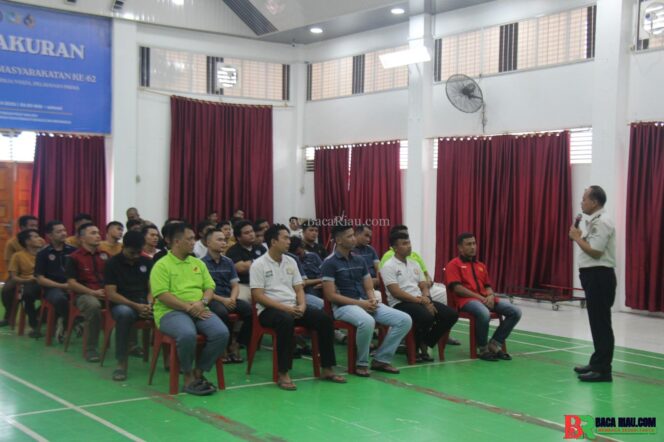
					Penguatan Peran Tamping, Plh. Kalapas Pekanbaru Tekankan Sikap Disiplin dan Tanggung Jawab