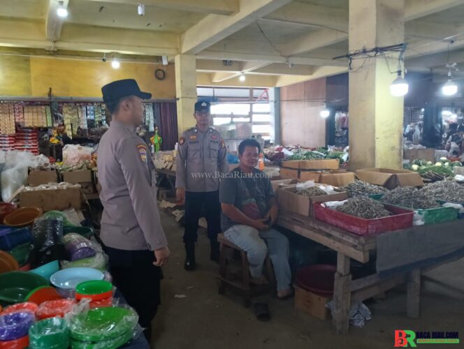 
					Polsek Sungai Apit Tingkatkan Patroli KRYD, Warga Merasa Aman dan Nyaman