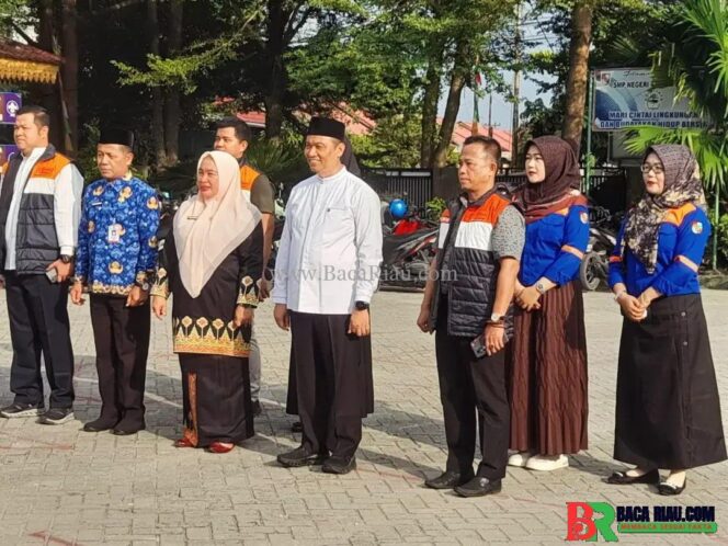 
					Wawako Pekanbaru “Goes to School”, Perkuat Edukasi Bahaya HIV/AIDS Sejak Dini di Kalangan Pelajar