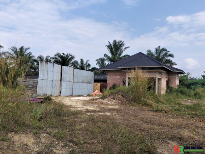 
					Puluhan Oknum Wartawan Pelalawan Diduga Terima Uang Dari Bos Mafia BBM Subsidi